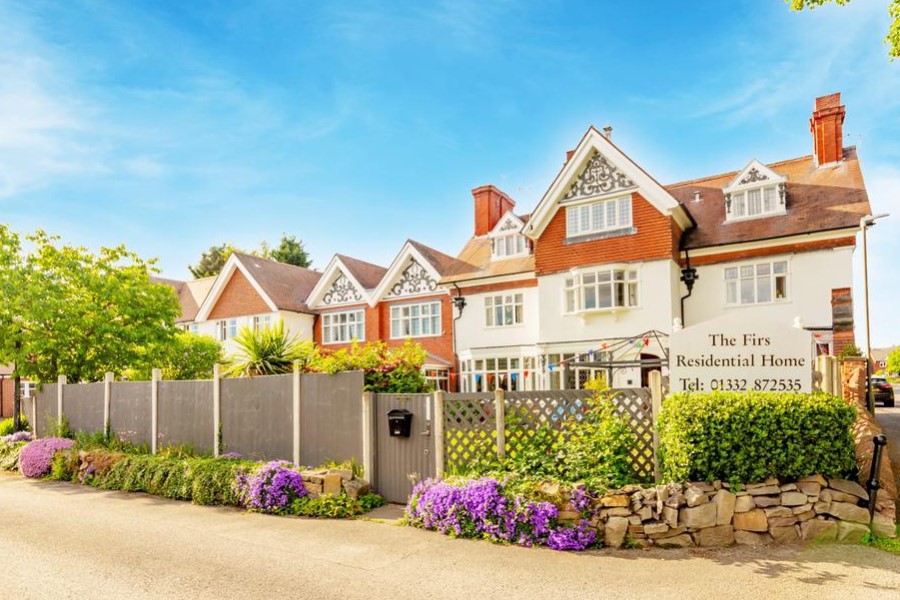 Derbyshire home sold for first time in seventeen years