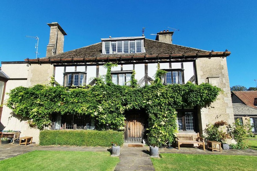 Chippenham care business sold as owners retire
