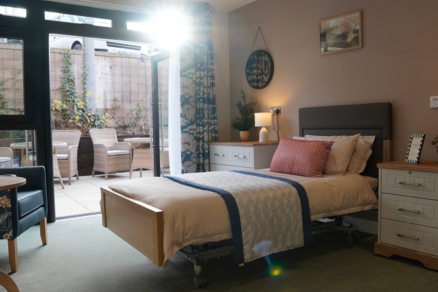 Worcestershire specialist Dementia home opens eight garden rooms